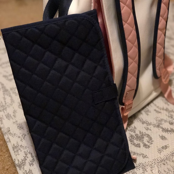 itzy ritzy aaryn williams